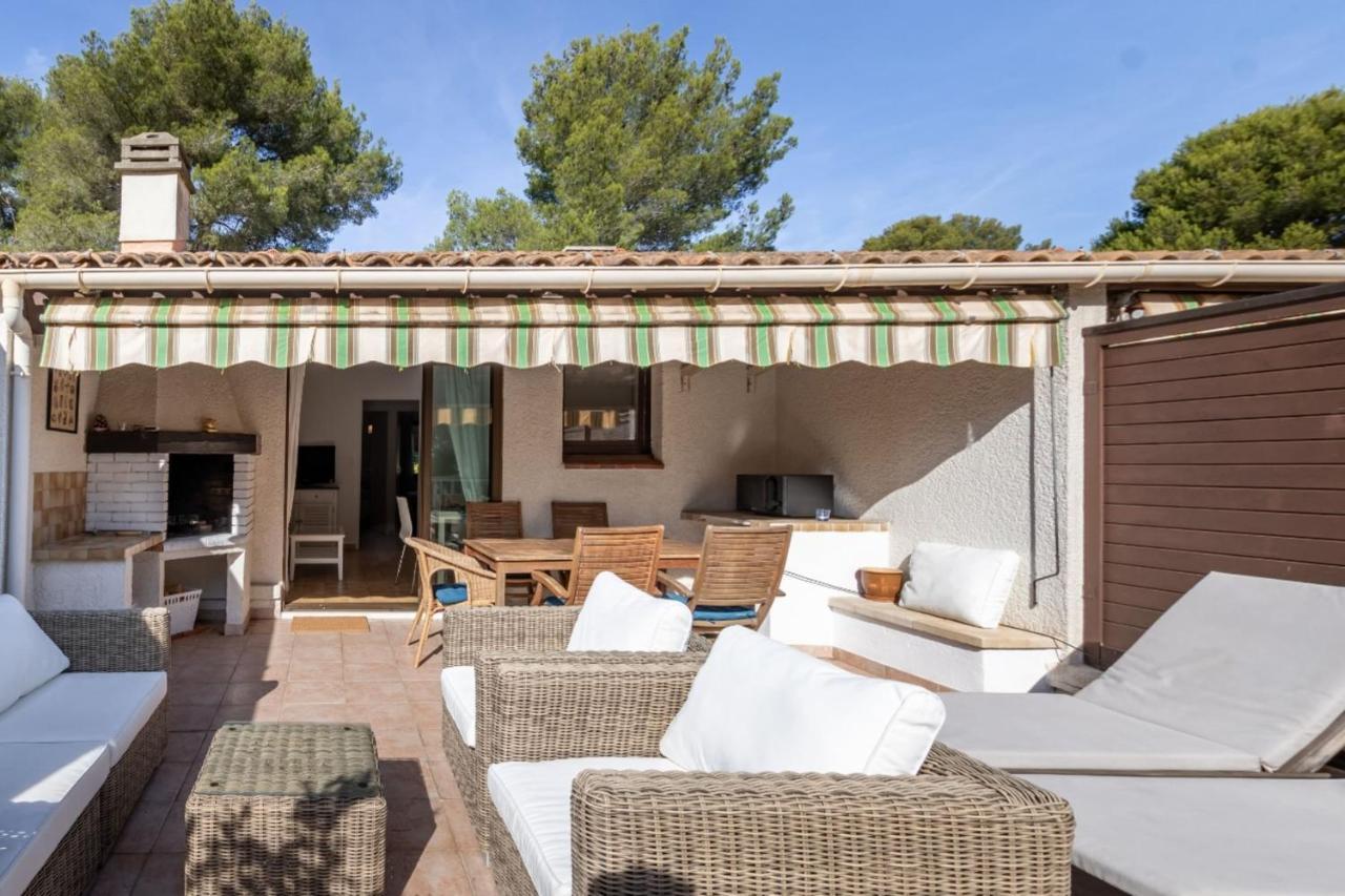 Nice Apt For 4 With Terrace And Pool Apartment Bandol Exterior photo